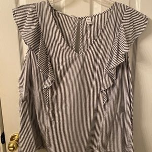 Old Navy ruffle striped top
